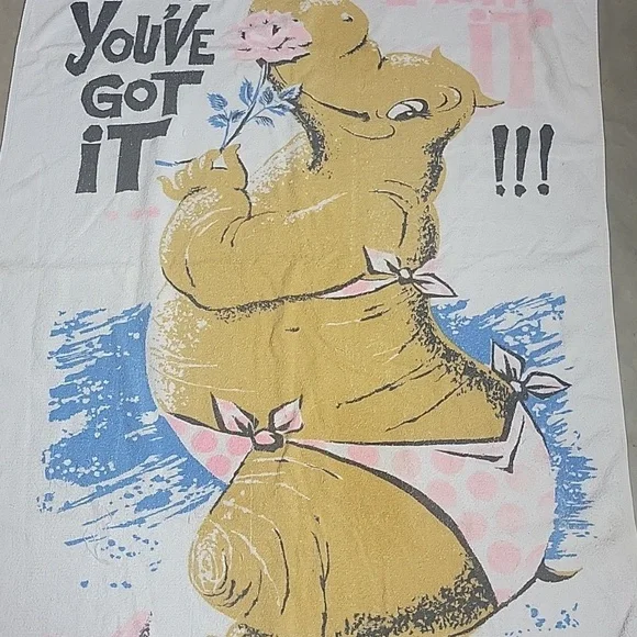 Big beautiful hippo "when you've got it flaunt it!!!" Beach towel vintage - Picture 3 of 4